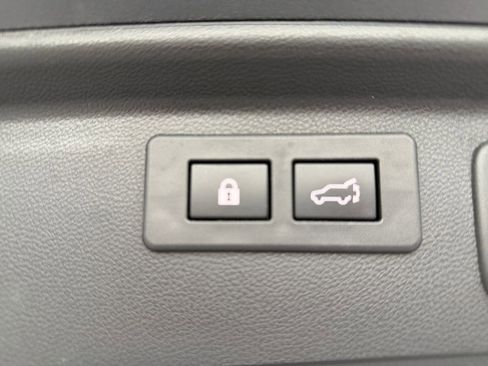 Certified 2024 Subaru Forester Limited image 26