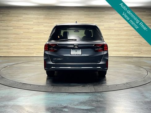 Used 2025 Honda Odyssey EX-L image 16