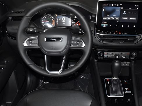 New 2026 Jeep Compass Limited AWD/4WD image 12