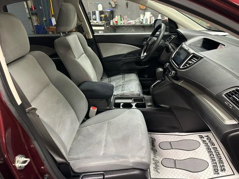 Used 2016 Honda CR-V EX image 14