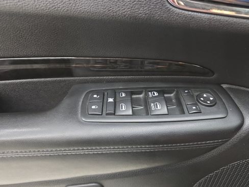Used 2014 Dodge Durango Limited w/ Nav & Power Liftgate Group AWD/4WD image 28