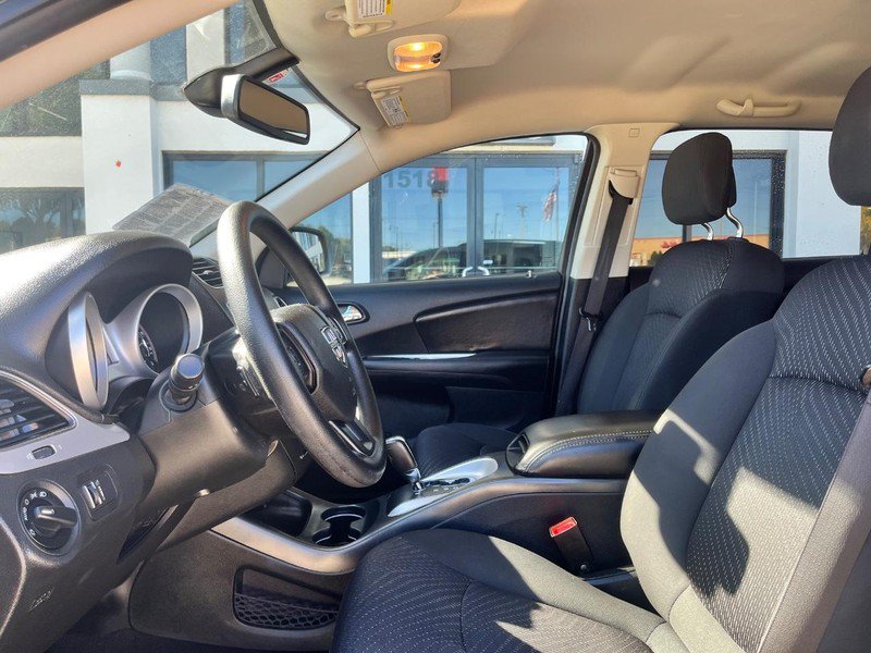 Used 2018 Dodge Journey SE w/ Blacktop Package FWD image 12