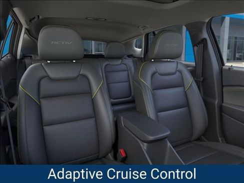 New 2026 Chevrolet Trax ACTIV w/ Sunroof Package image 18