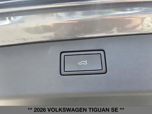 New 2026 Volkswagen Tiguan SE AWD/4WD image 16