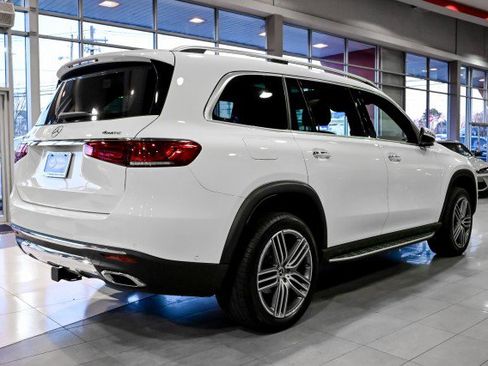 Used 2023 Mercedes-Benz GLS 450 4MATIC image 5