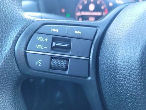 Used 2025 Honda Accord LX image 24
