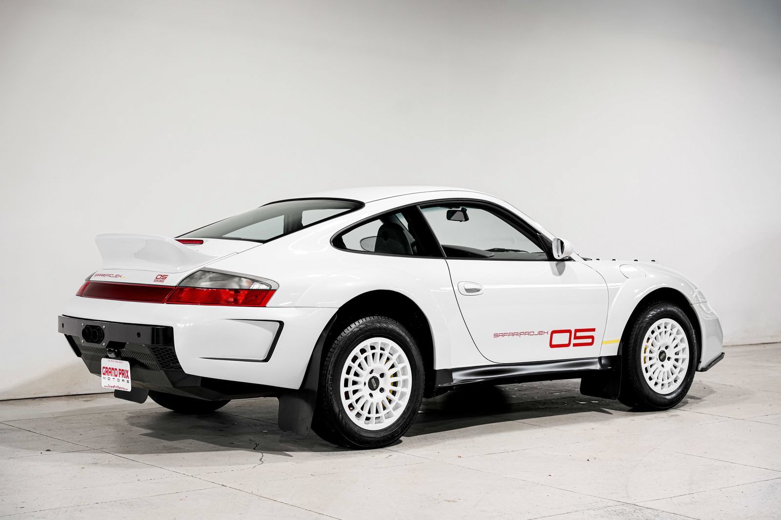Used 2003 Porsche 911 Carrera 4S AWD/4WD image 3