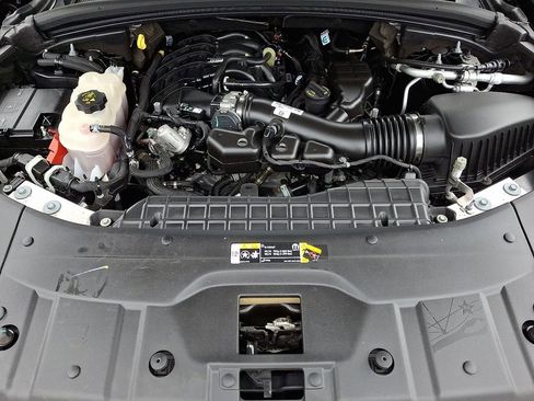 Used 2023 Jeep Grand Cherokee Laredo image 27