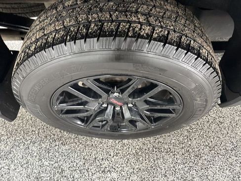 Used 2021 GMC Sierra 1500 Elevation image 20