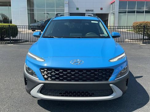 Used 2022 Hyundai Kona SEL AWD/4WD image 2