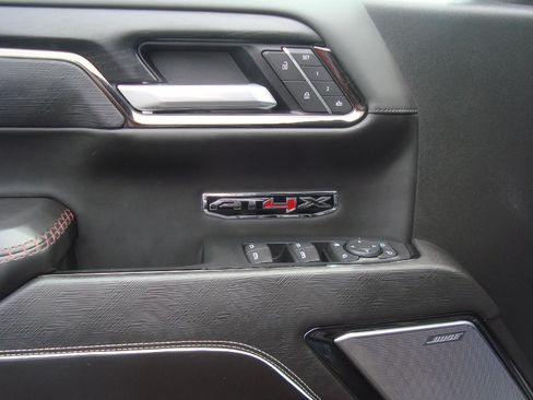 Used 2025 GMC Sierra 1500 AT4X w/ AT4X AEV Edition AWD/4WD image 8