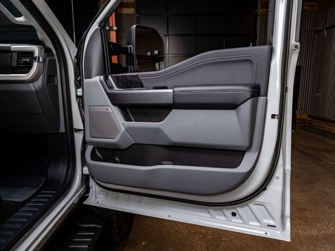 Used 2026 Ford F250 XLT w/ XLT Premium Package image 37