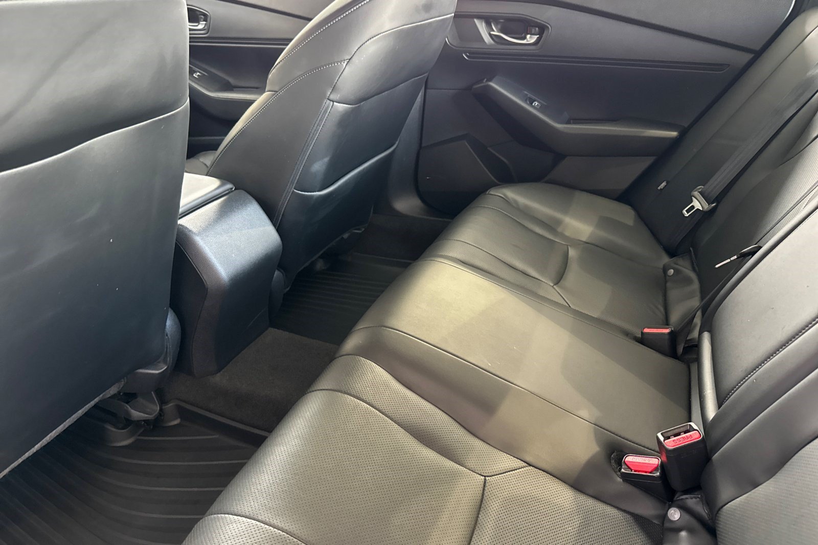 Used 2023 Honda Accord Sport image 15