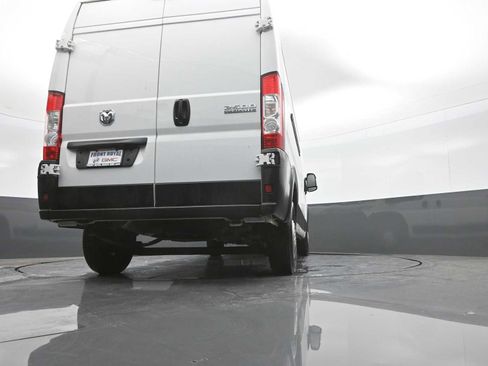 Used 2025 RAM ProMaster 2500 w/ Convenience Group FWD image 38