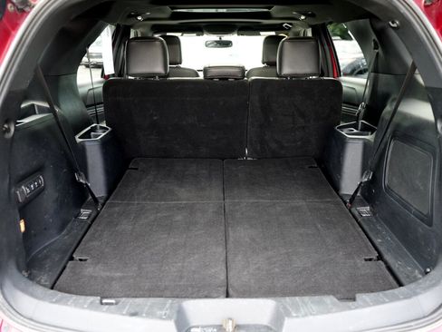 Used 2018 Ford Explorer Sport image 20