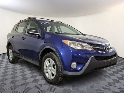 Used 2015 Toyota RAV4 LE image 1