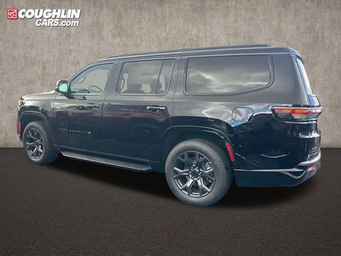 New 2026 Jeep Grand Wagoneer Limited AWD/4WD image 4