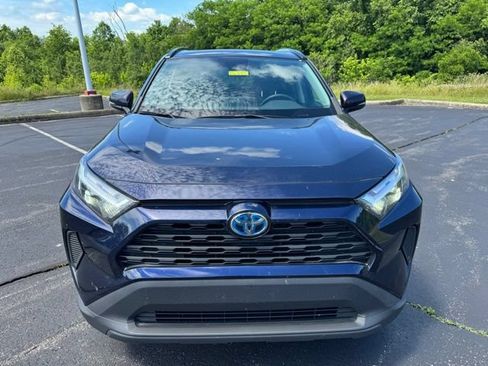 Certified 2022 Toyota RAV4 XLE w/ Convenience Package AWD/4WD image 8