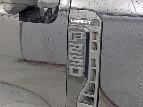 Certified 2023 Ford F250 Lariat w/ Lariat Ultimate Package image 43