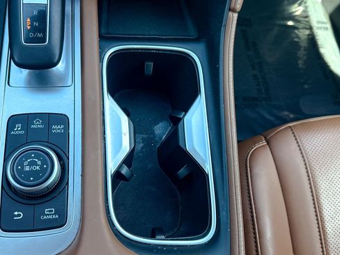 Used 2024 INFINITI QX60 Sensory w/ Vision Package image 40