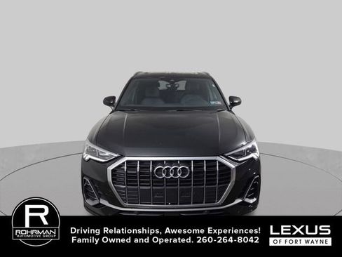 Used 2025 Audi Q3 2.0T Premium AWD/4WD image 3