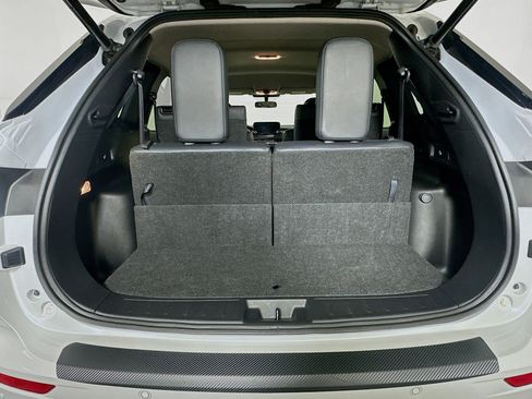 Used 2024 Mitsubishi Outlander SE image 30