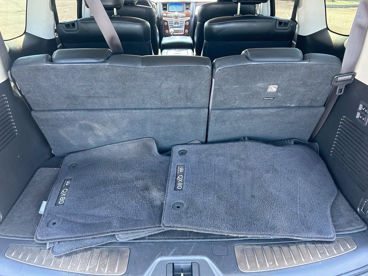 Used 2019 INFINITI QX80 Luxe w/ Cargo Package RWD image 12