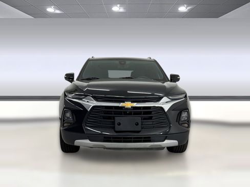 Used 2022 Chevrolet Blazer LT w/ Sound & Technology Package FWD image 6