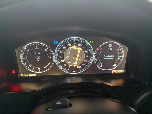 Used 2015 Cadillac Escalade Premium image 42