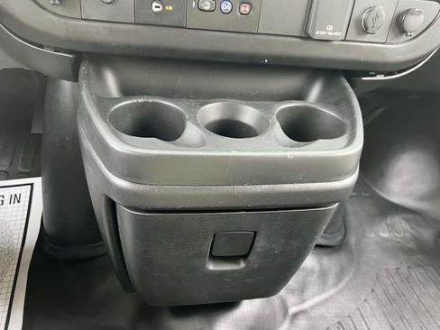 Used 2023 GMC Savana 3500 w/ Power Convenience Package image 27