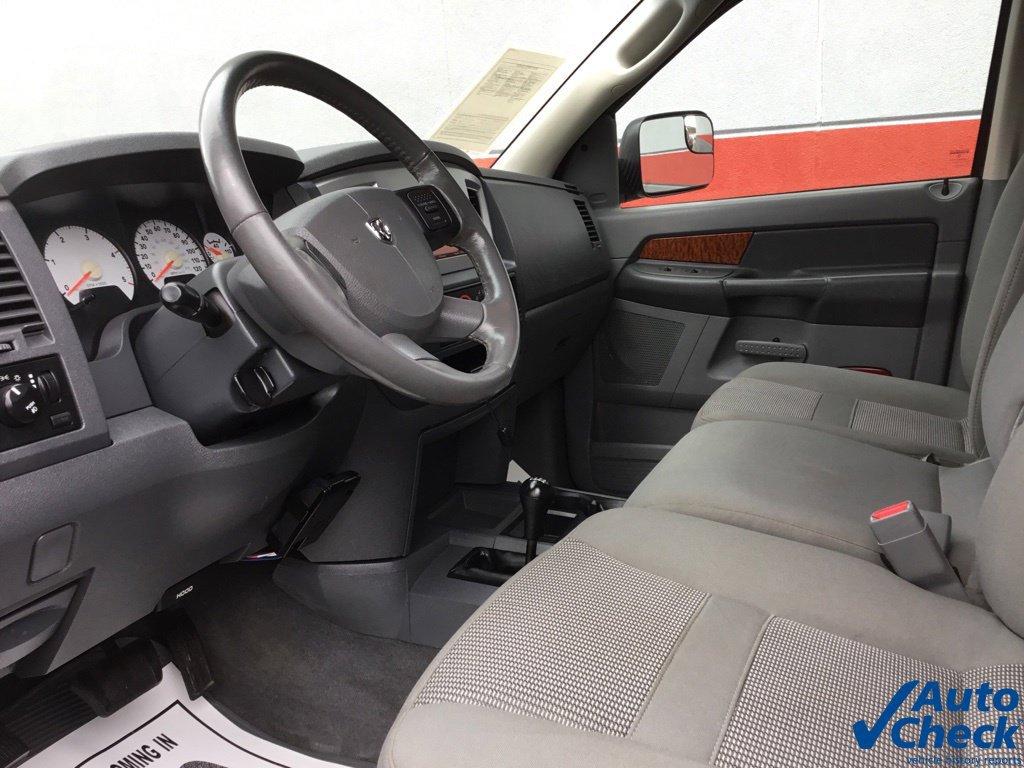 Used 2006 Dodge Ram 2500 Truck SLT AWD/4WD image 32