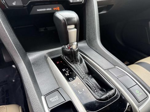 Used 2017 Honda Civic EX-L image 32