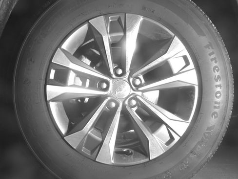 Used 2025 Chevrolet Equinox LT image 12