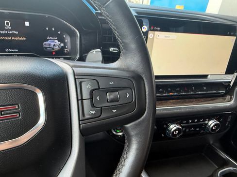 Used 2022 GMC Sierra 1500 Elevation w/ Preferred Package AWD/4WD image 33