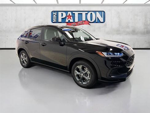 New 2026 Honda HR-V LX image 1
