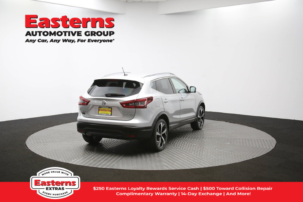 Used 2022 Nissan Rogue Sport SL w/ Premium Package AWD/4WD image 40