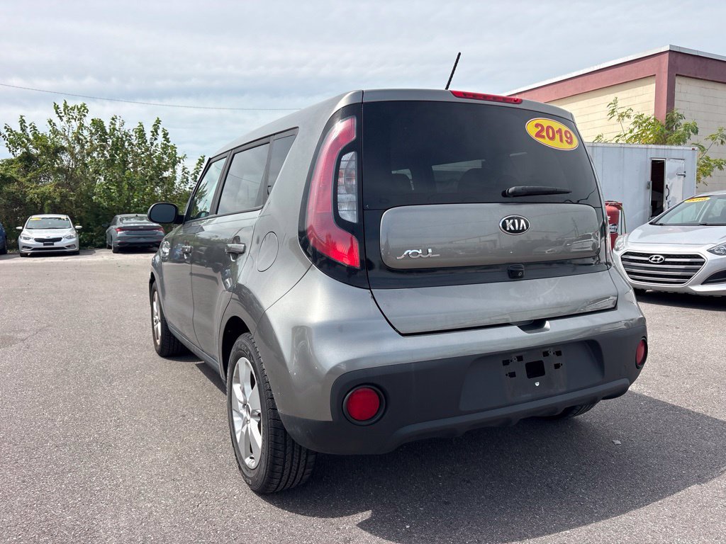 Used 2019 Kia Soul FWD image 5