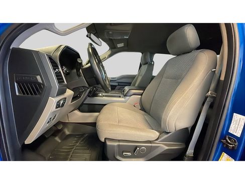 Used 2018 Ford F150 XLT w/ Equipment Group 302A Luxury AWD/4WD image 12