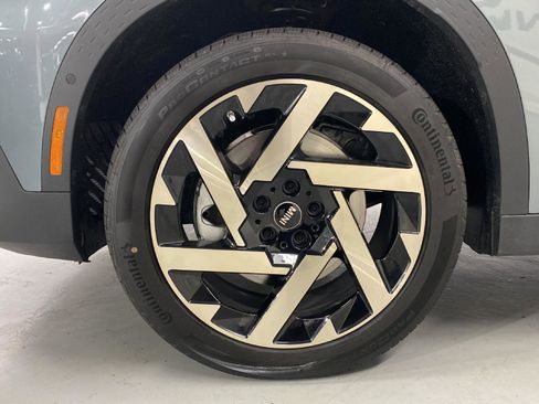 Certified 2025 MINI Cooper Countryman S image 12