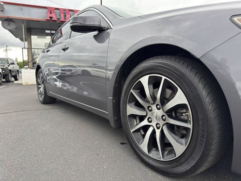 Used 2017 Acura TLX w/ Technology Package FWD image 28