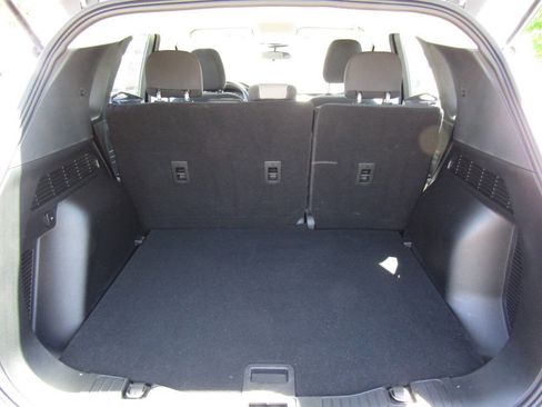 Used 2022 Ford Escape S AWD/4WD image 22