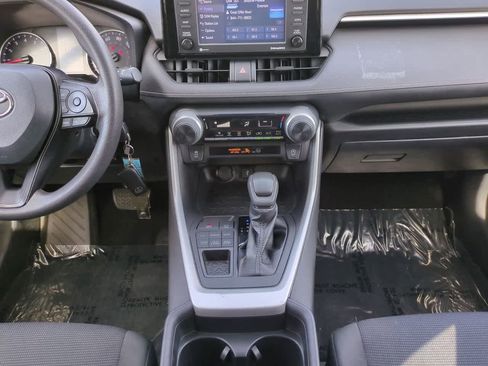 Certified 2020 Toyota RAV4 LE w/ All Weather Liner Package AWD/4WD image 18
