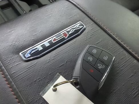 Used 2025 GMC Sierra 2500 AT4X AWD/4WD image 19