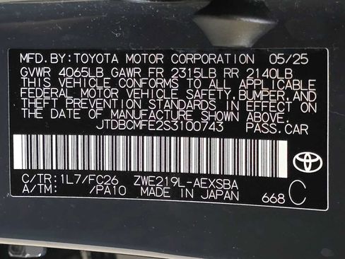 Certified 2025 Toyota Corolla SE FWD image 31