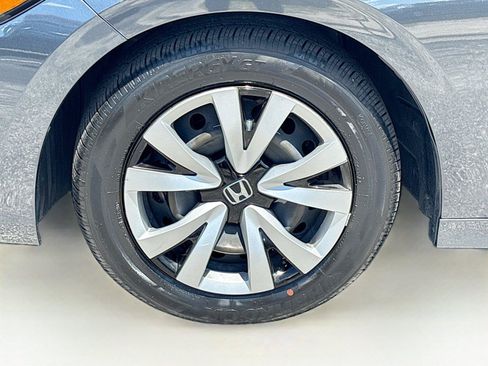 Certified 2024 Honda Civic LX image 32