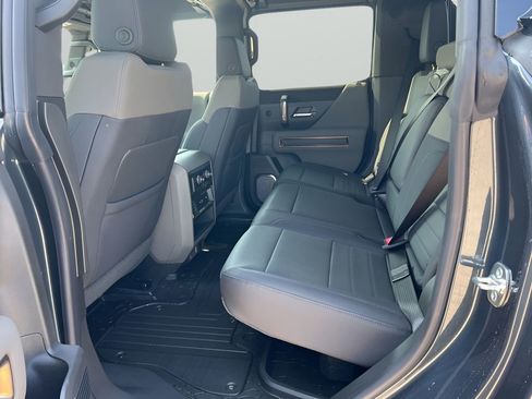 New 2025 GMC Hummer EV 2X w/ LPO, Dark Essentials Package image 18