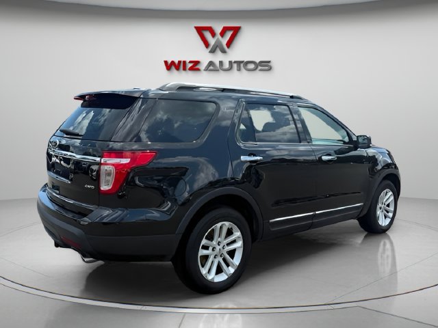 Used 2014 Ford Explorer XLT w/ Equipment Group 202A AWD/4WD image 5