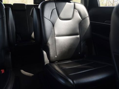 Used 2020 Kia Telluride S FWD image 17
