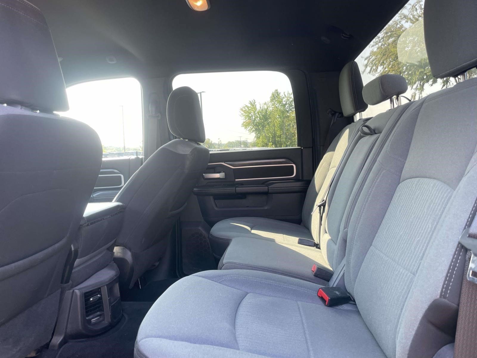 Used 2024 RAM 2500 Big Horn AWD/4WD image 7