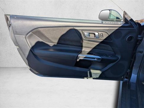 Used 2024 Ford Mustang Coupe image 21